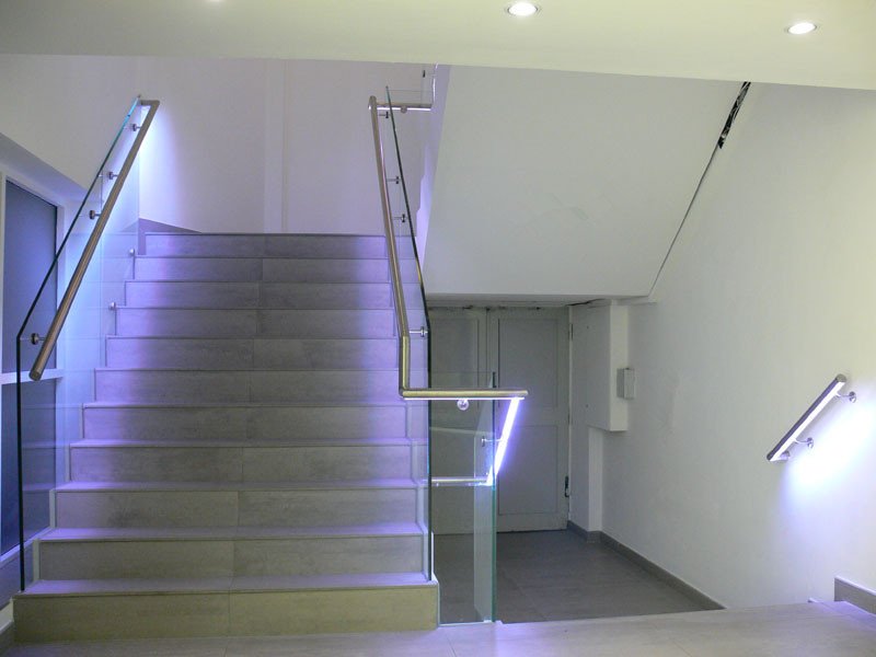 LED Glass Railing For Stairs Demax Arch