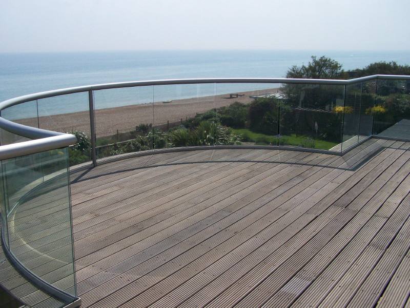 beachfront glass deck railing curved glass railing Los Angeles supplied by foshan demax